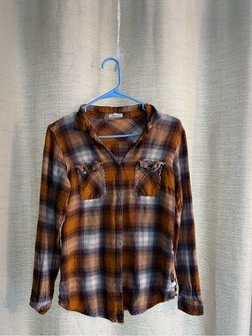 Plaid Button-Up Shirt in Mustard and Brown